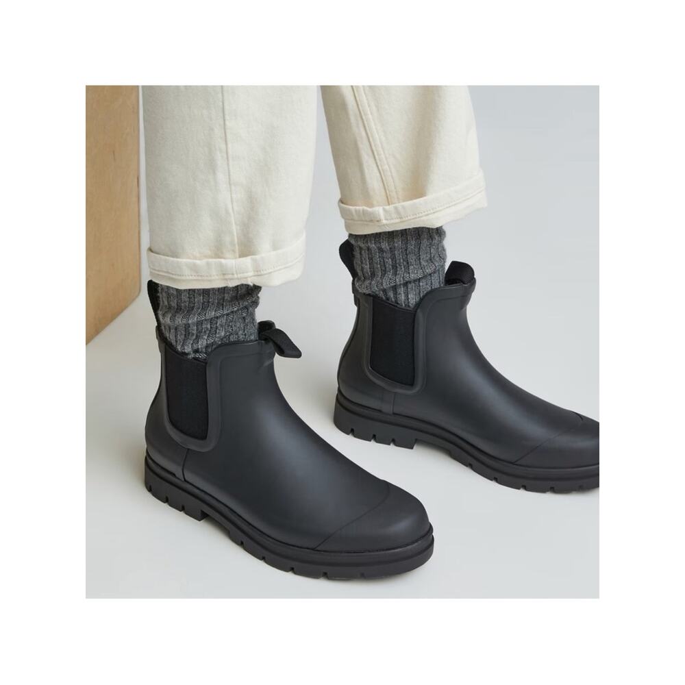 Everlane Black Chelsea Rain Boots Size 7 Waterproof Lug Sole Minimalist NWOB - Picture 7 of 9